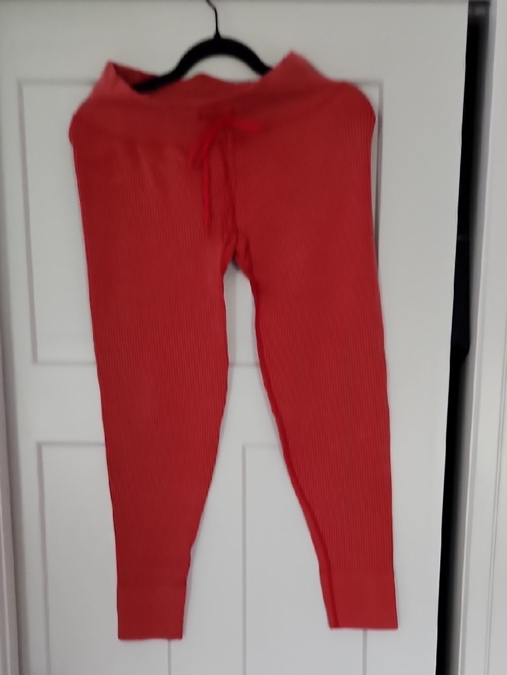 PINK Victoria's Secret Coral Ribbed Leggings